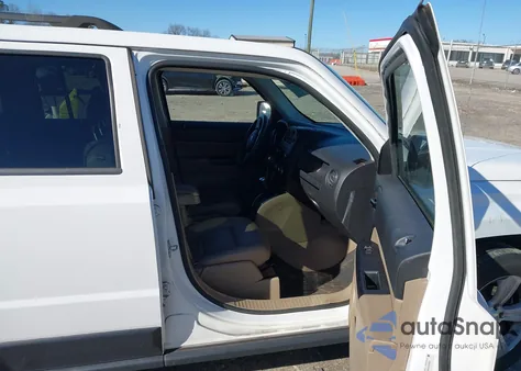 2014 Jeep Patriot Sport from USA, damaged, VIN 1C4NJPBB5ED660285